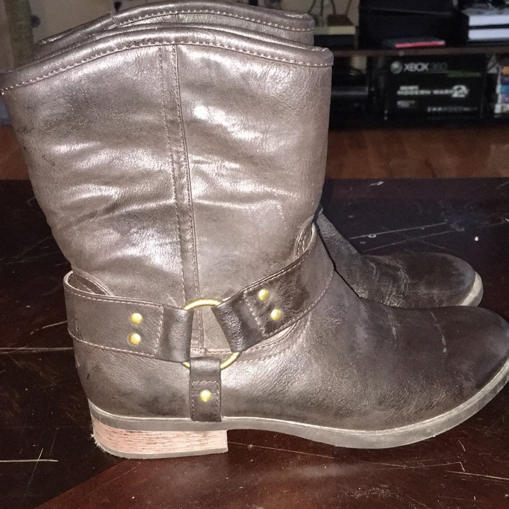 Boots